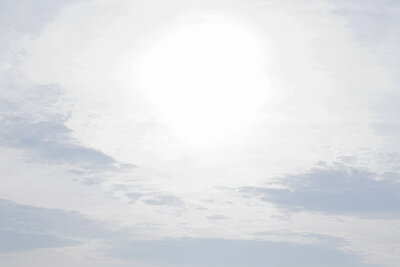 Himmel mit Sonne
