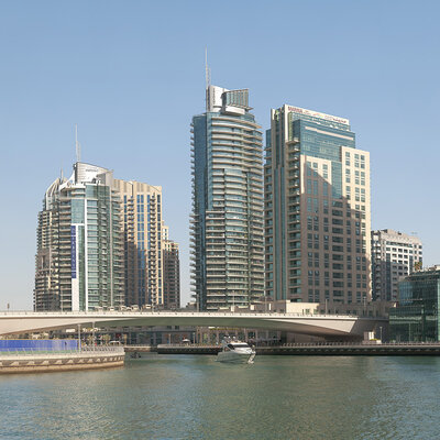 Mit der Yacht durch Dubai